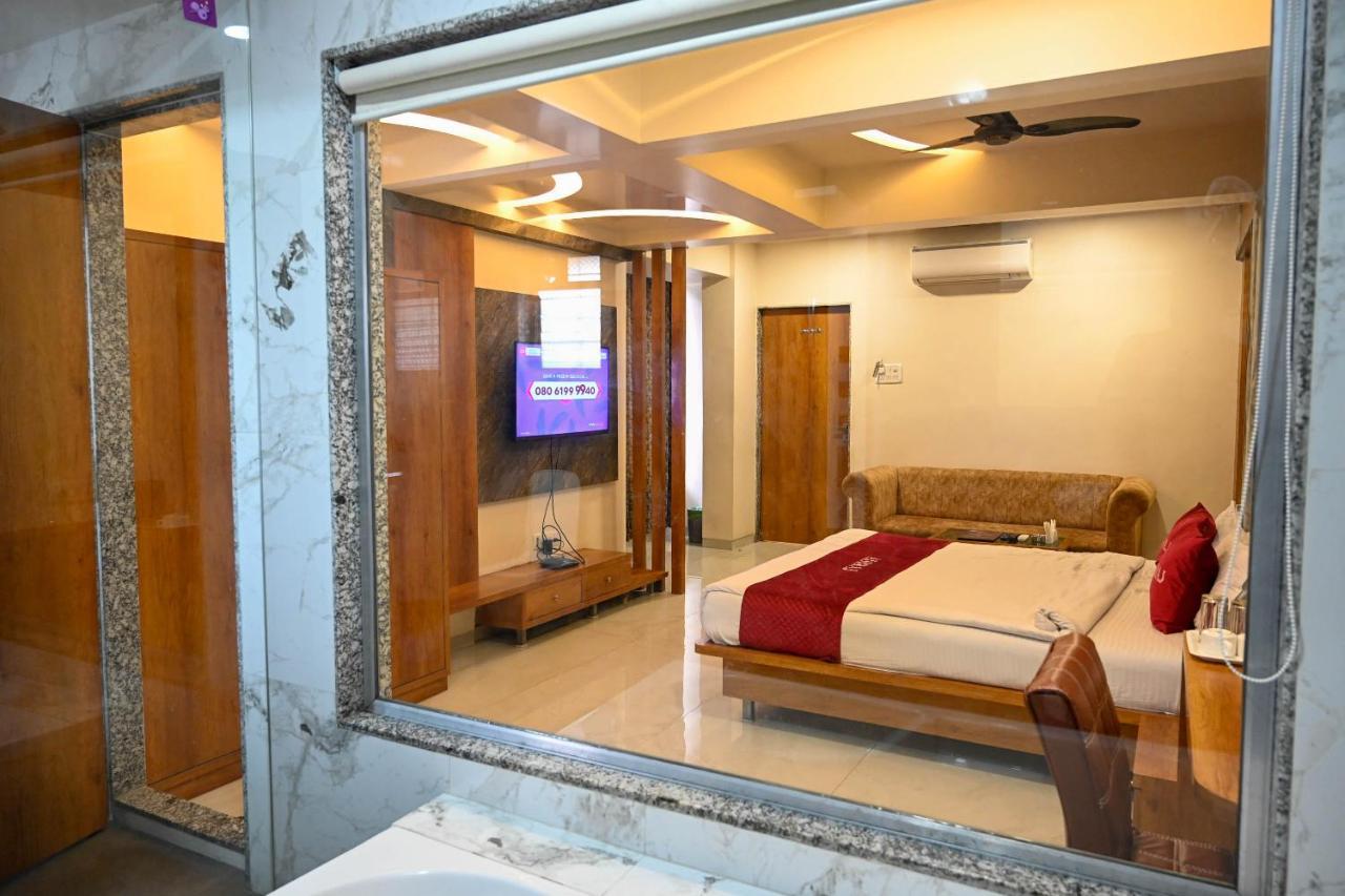 Adiraj Residency Hotel Nova Bombaim Exterior foto
