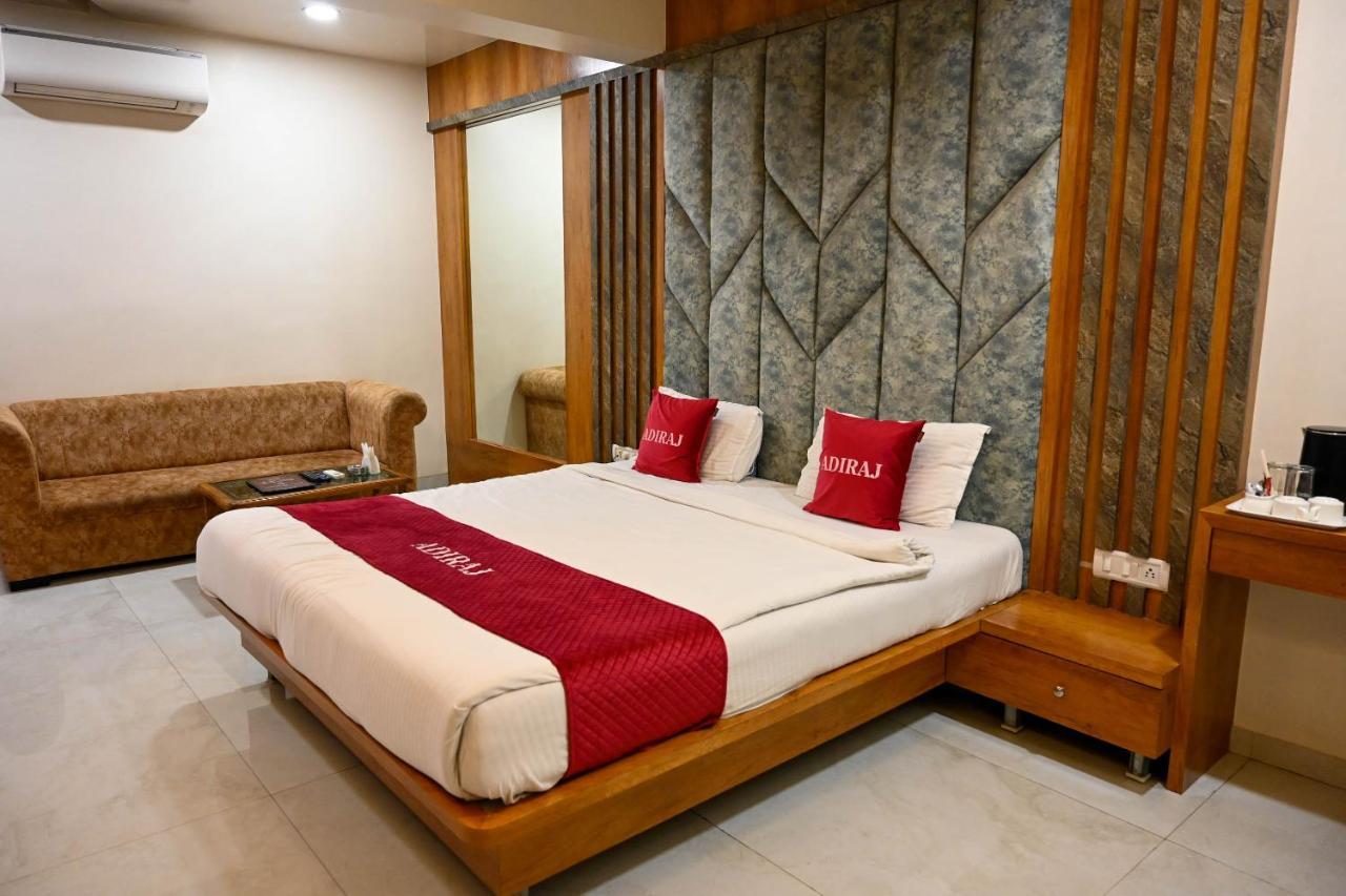Adiraj Residency Hotel Nova Bombaim Exterior foto