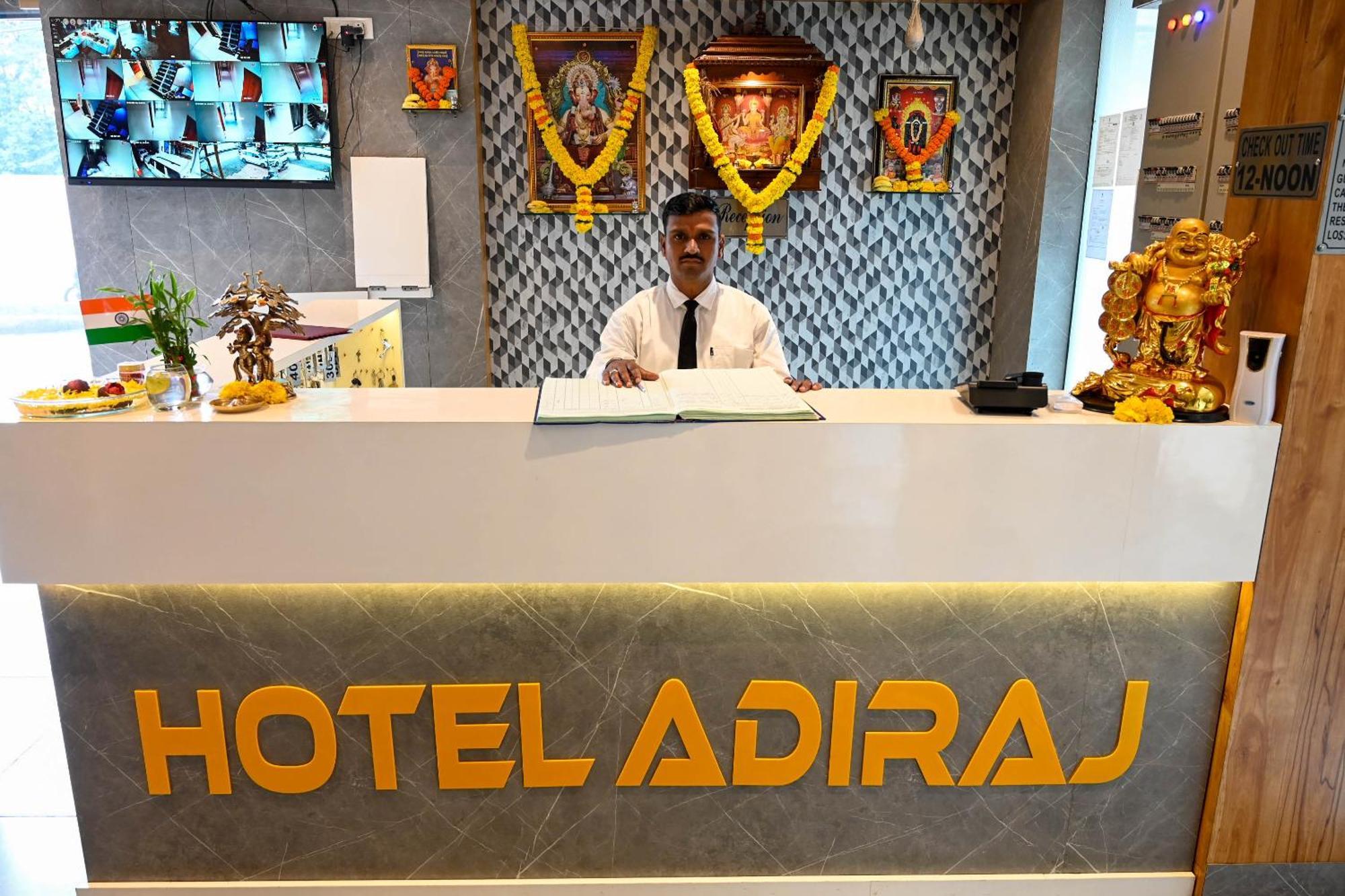 Adiraj Residency Hotel Nova Bombaim Exterior foto