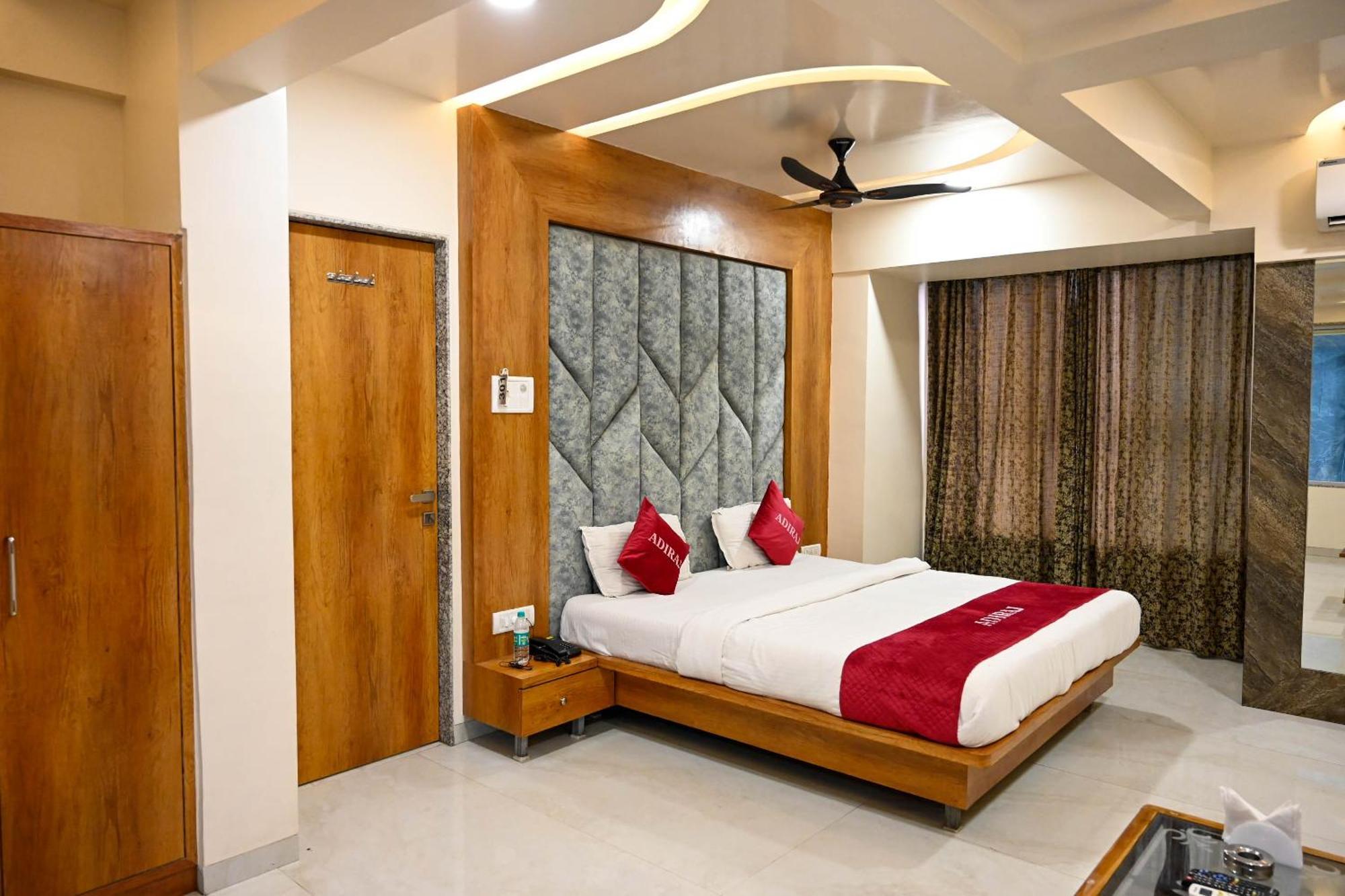 Adiraj Residency Hotel Nova Bombaim Exterior foto