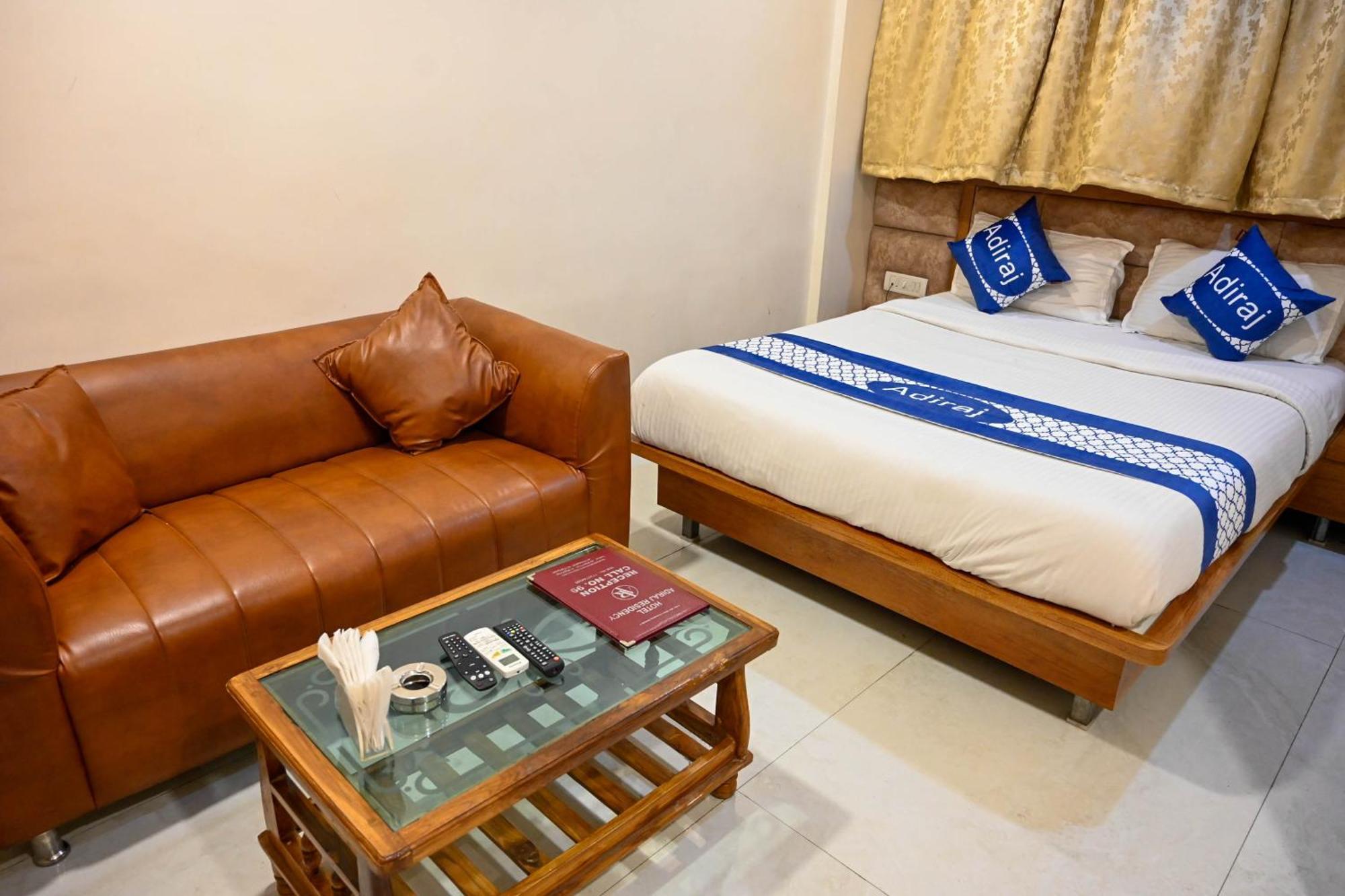 Adiraj Residency Hotel Nova Bombaim Exterior foto